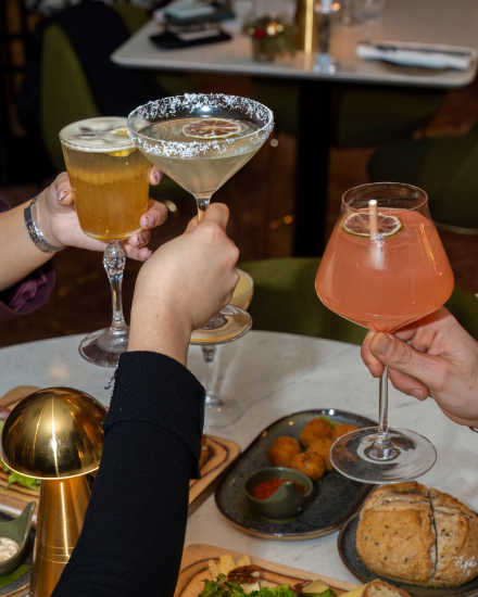 <span><span>Dj set afterwork - Muses la Défense - bar à cocktail</span></span>