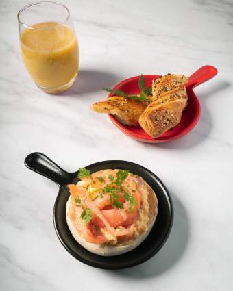 Restaurant Beaucaire · Maison Salix · Vallabrègues, Gard vins