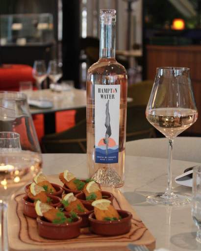 Formule afterwork Bouteille du Languedoc et anchois panés à partager – Muses La Défense